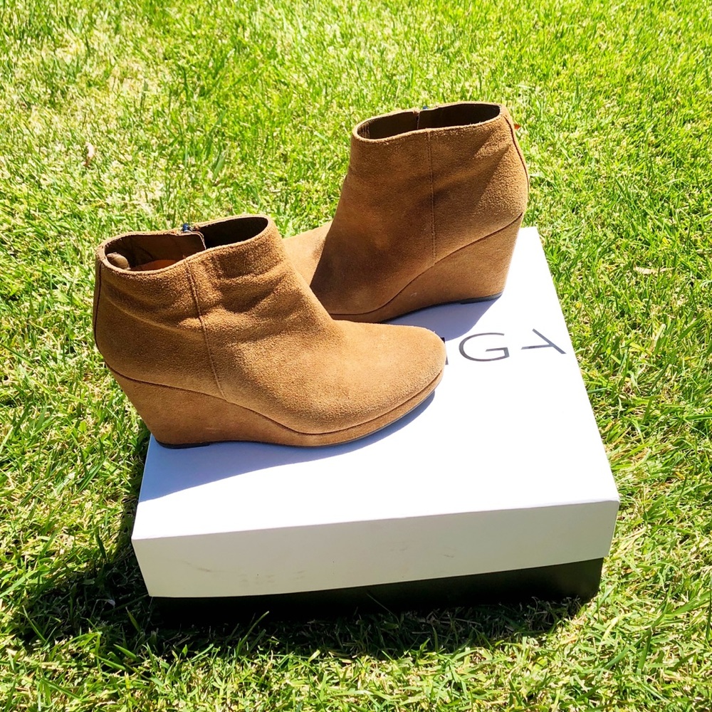 Via Spiga Wedges - Picture 3 of 7